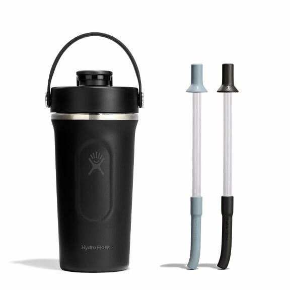 shaker-bottle-and-straw-bundle-a3 group_187_1__1.jpg
