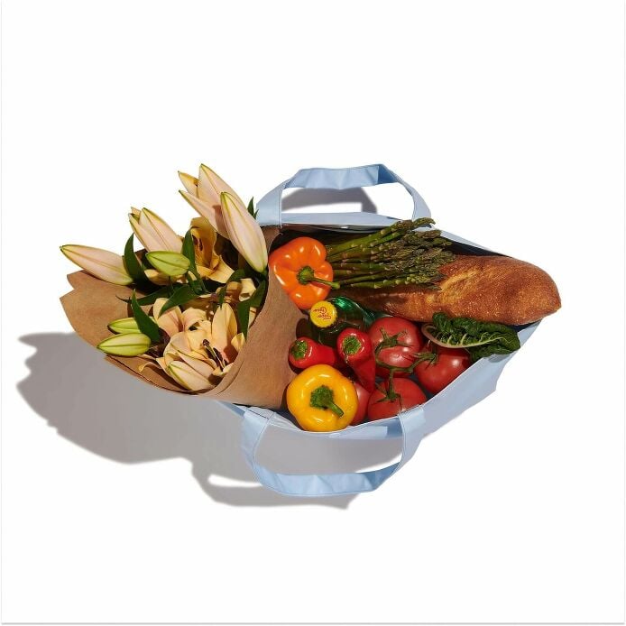 20-l-tag-along-tote-s4 group_98_1.jpg