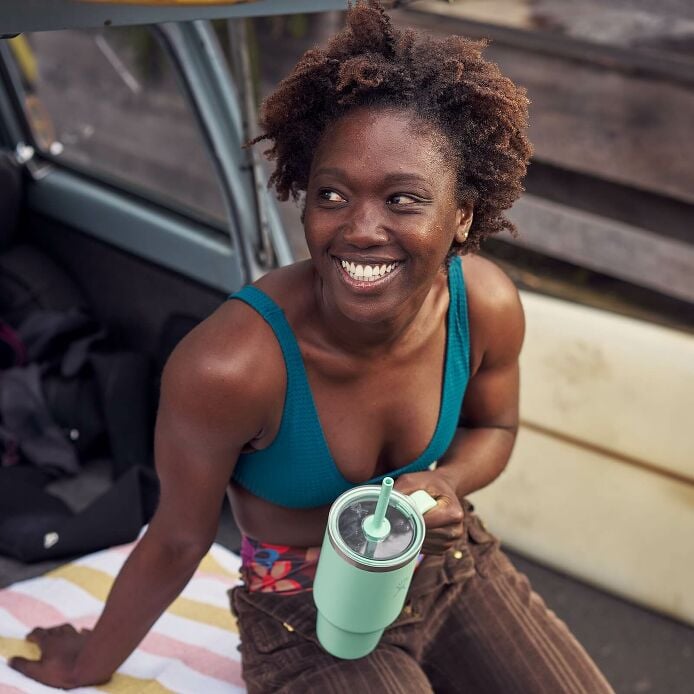 24-oz-travel-tumbler-c0 hf_s26_mcinnis_0259.jpg