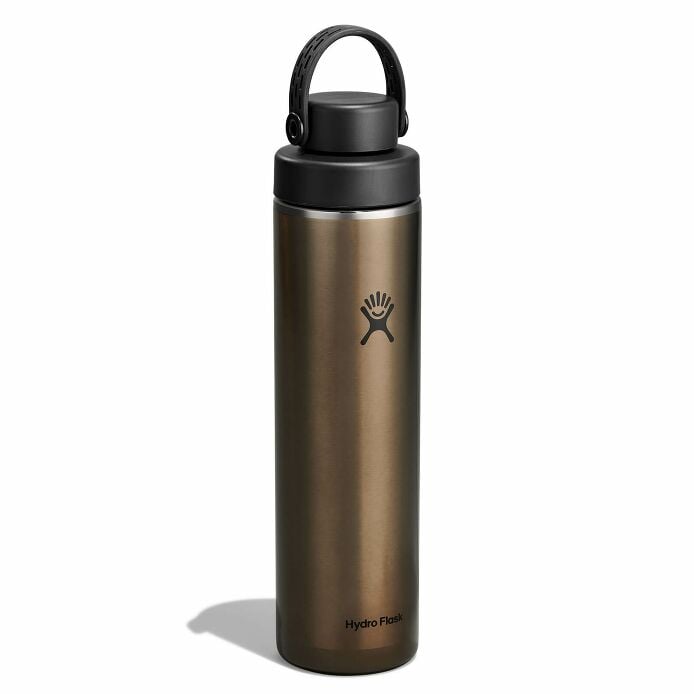 24-oz-lightweight-chug-cap-bottle-l6 lw24lwfcc080-24-oz-lightweight-chug-cap-bottle-wide-mouth-obsidian-angled.jpg