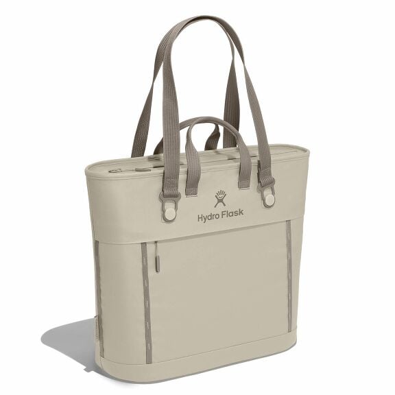 carryouttm-soft-cooler-tote-20-l-u3 midiit114-carryout-tote-20l-oat-angled.jpg